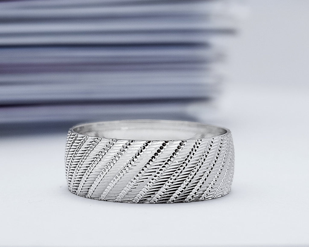 Scott 18Karat White Gold Wedding Band