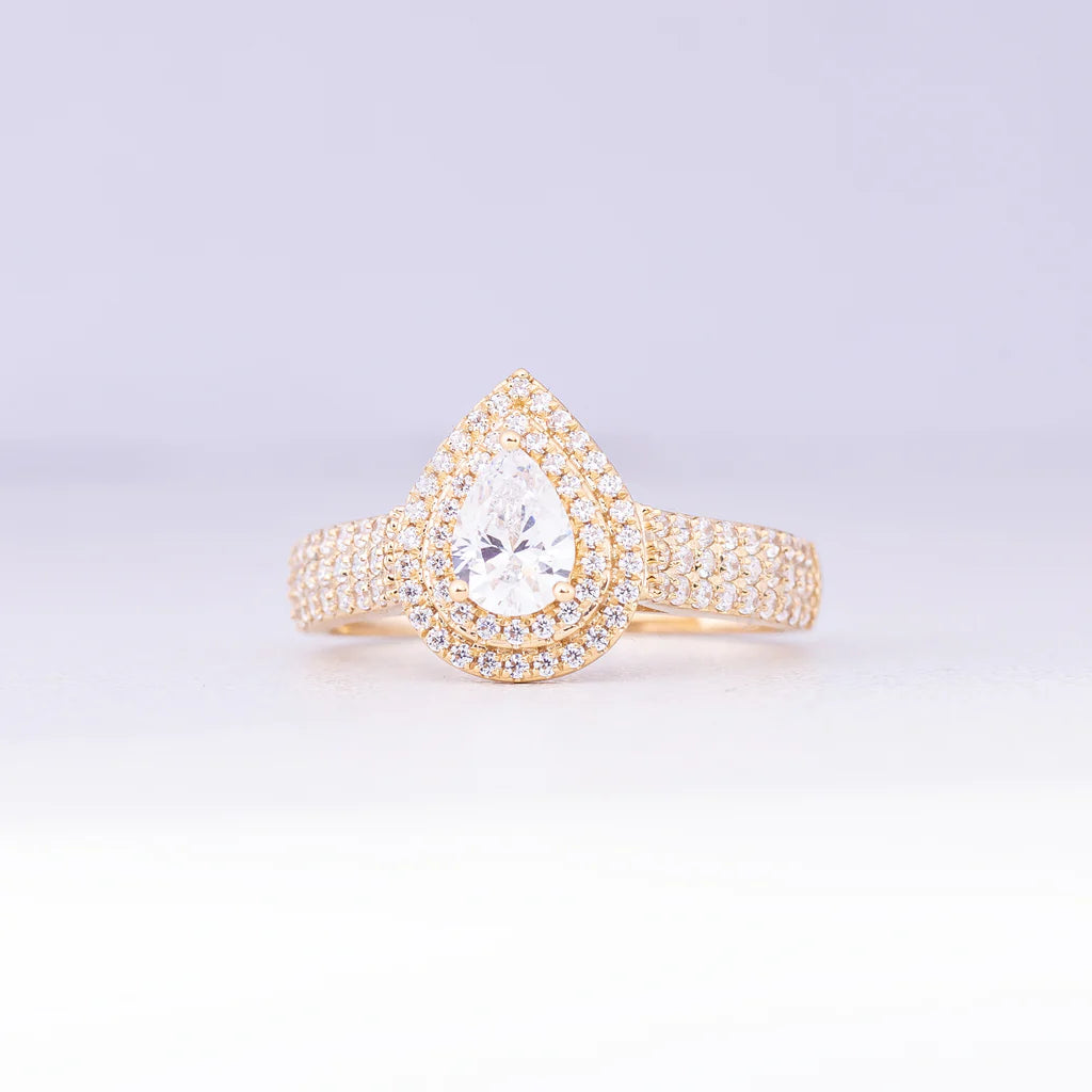 Zinnia Pear 18Karat Yellow Gold Engagement Ring