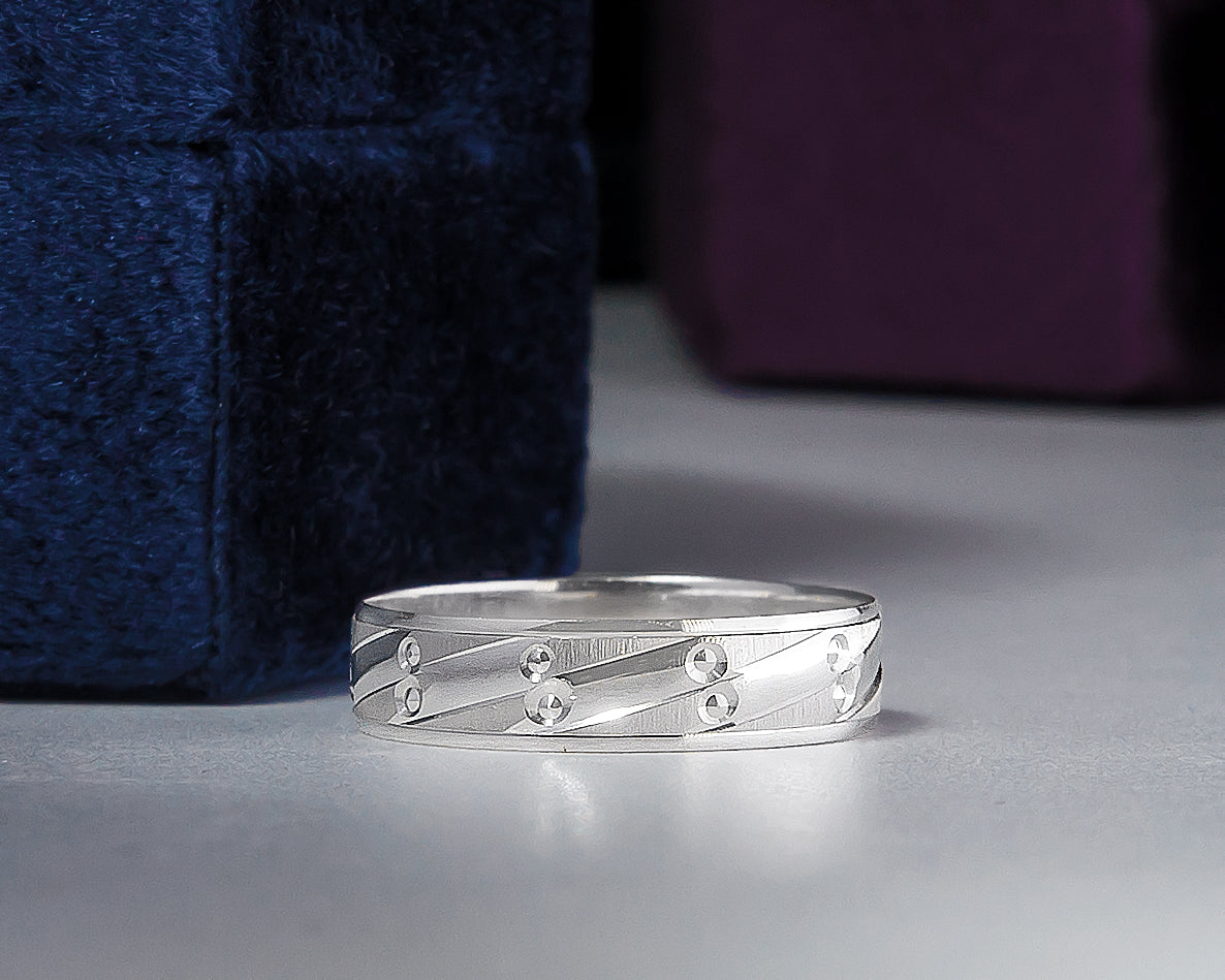 Toby 10Karat White Gold Wedding Band