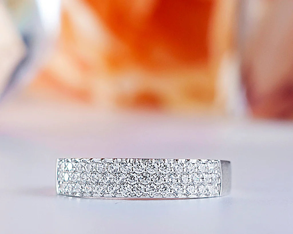 Carson 18Karat White Gold Wedding Band