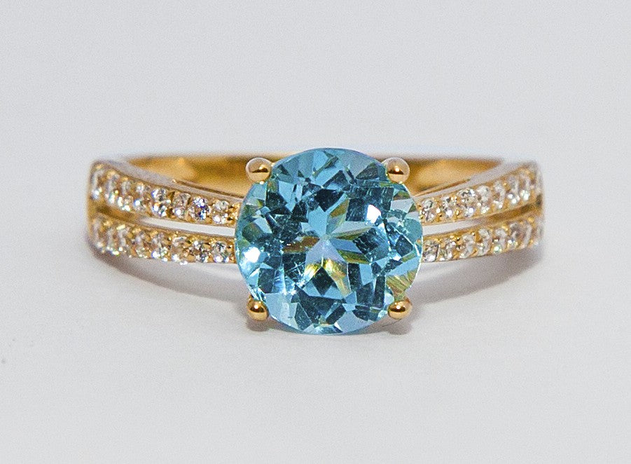 Julia 18Karat Yellow Gold Engagement Ring