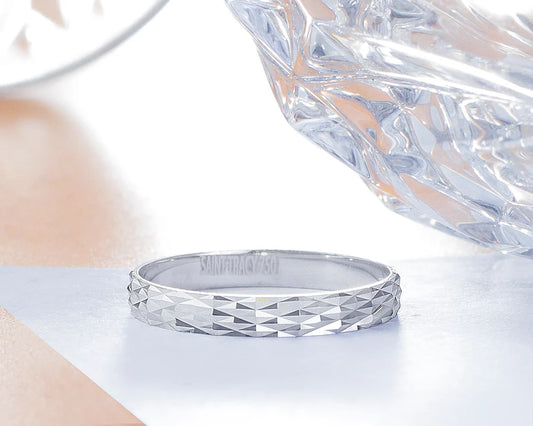 Matthew 18Karat White Gold Wedding Band